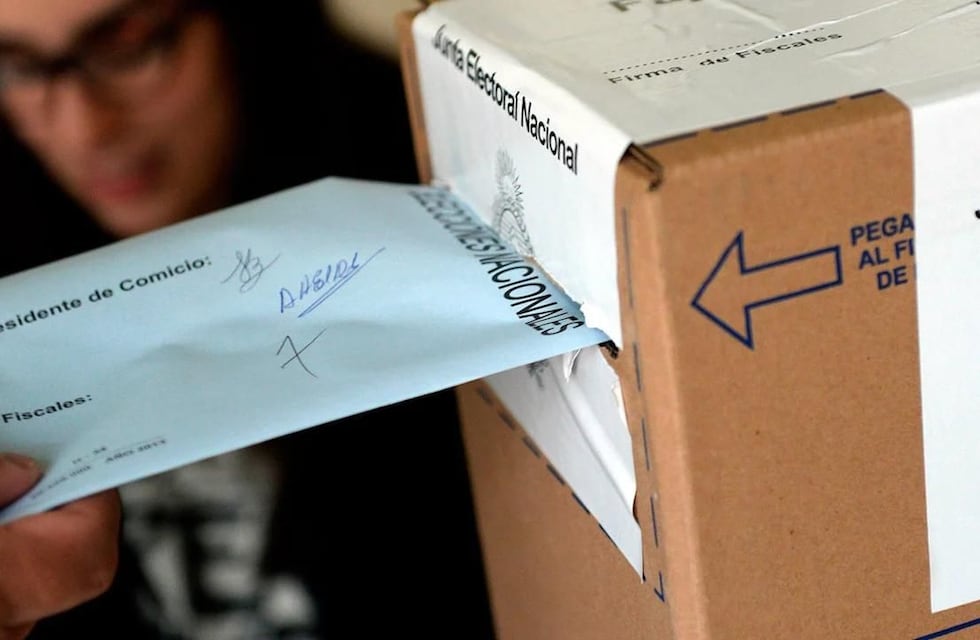 Elecciones 2023: en el amanecer de la campaña, la política gastó más de 26 millones de pesos en publicidad en internet