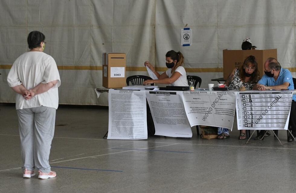 Elecciones 2021: las personas con coronavirus o en aislamiento no tienen que ir a votar en la Ciudad