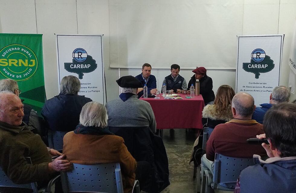 Reunión ampliada de Carbap en la Sociedad Rural de 9 de Julio
