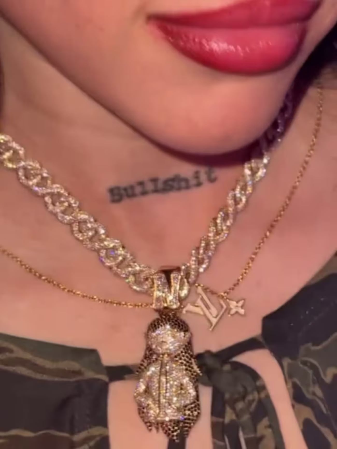 El lujoso collar Louis Vuitton que le habría regalado Lamine Yamal a Nicki Nicole.