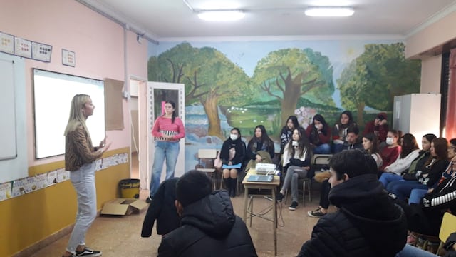 Charla de la Secretaría de Gestión Ambiental en San Francisco de Bellocq
