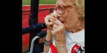 Maruca, la abuela fana de Newell's