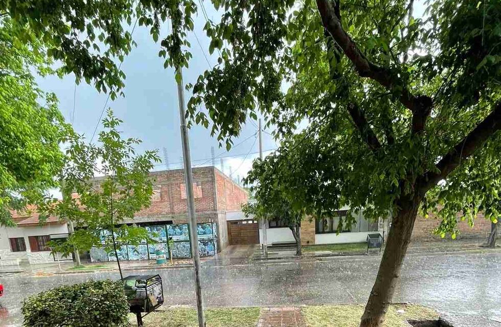 Video: precipitó granizo y rige un nuevo alerta por tormentas severas en San Rafael y Alvear
