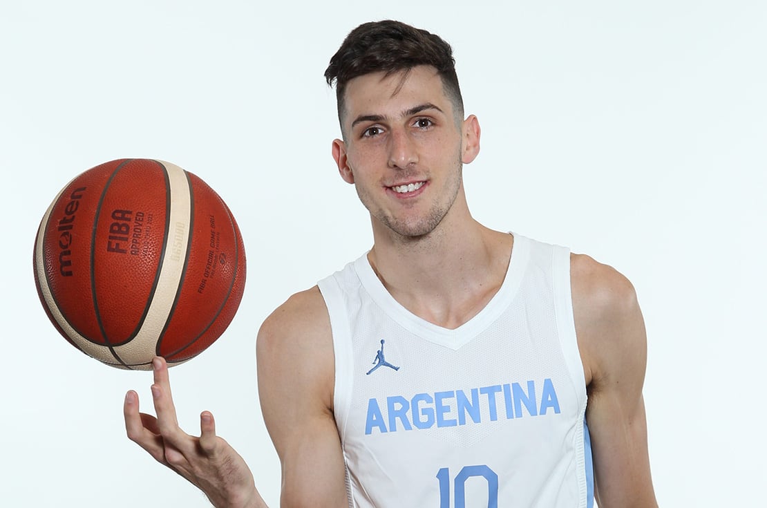 Leandro Bolmaro
jugador de básquet de la selección Argentina
Twiter Cab