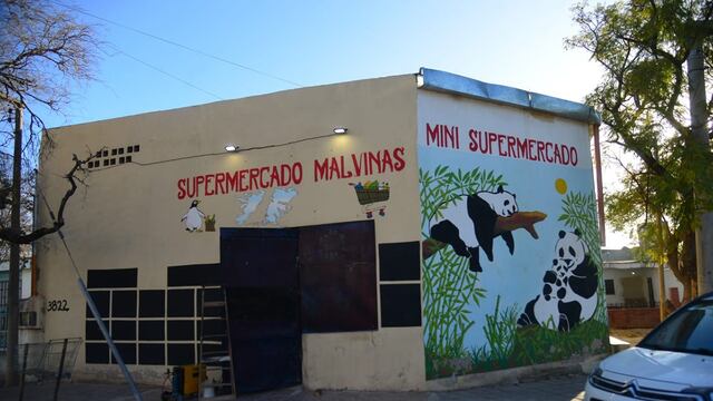 Saqueos en Córdoba capital supermercado Malvinas.