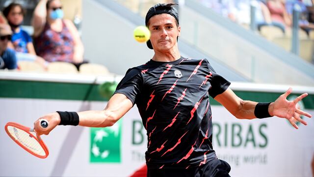 El tenista de 29 años perdió ante Matteo Berrettini en el Abierto de Francia.