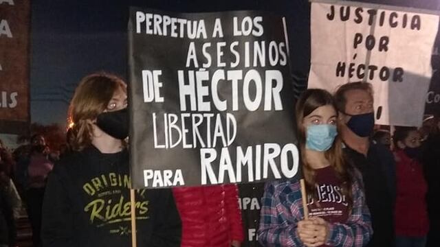 Manifestación en María Juana pidiendo Justicia por la familia Cornalis