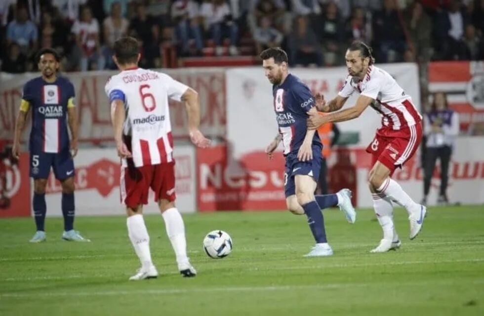 El golazo y las asistencias de Lionel Messi en el triunfo del PSG sobre Ajaccio