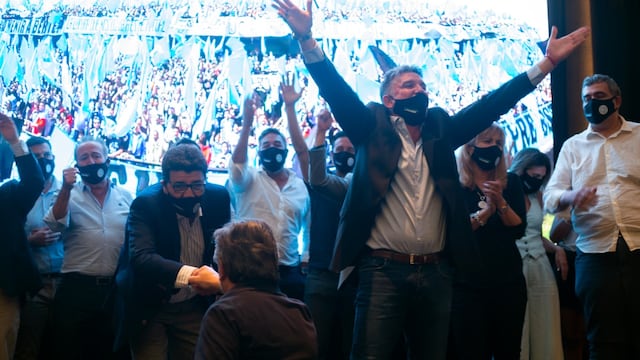 Una presentación "A lo Belgrano" del Luifa como candidato.