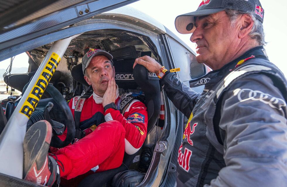 Rally Dakar: a tres días del final, Sainz y Loeb se baten por la gloria