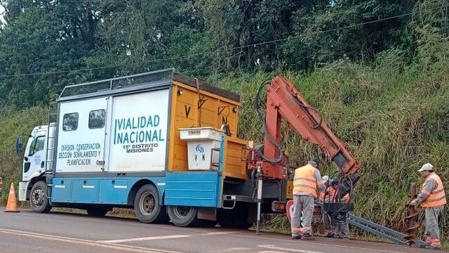 Tras las protestas por la muerte de Simanek, instalan reductores de velocidad en Colonia Delicia.