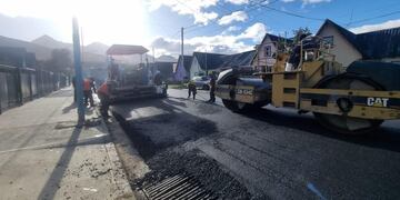 Ushuaia: pavimentaron la calle Del Cielo