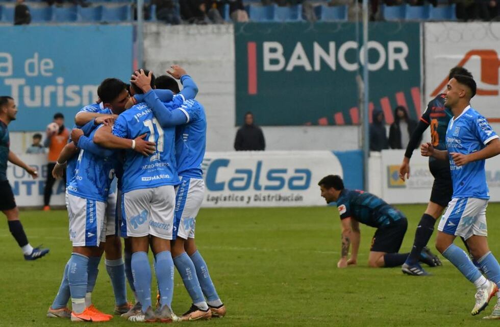 Estudiantes de Río Cuarto sigue de racha y está a tiro del ingreso al Reducido