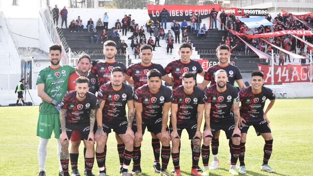 Sporting igualó 1 a 1 con Liniers.