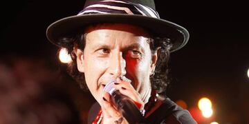 El cantautor rosarino de 48 años pudo celebrar en familia a pesar del incidente.