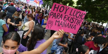 Marcha Ni Una Menos en el Palacio de Tribunales, en la Ciudad de Buenos Aires.