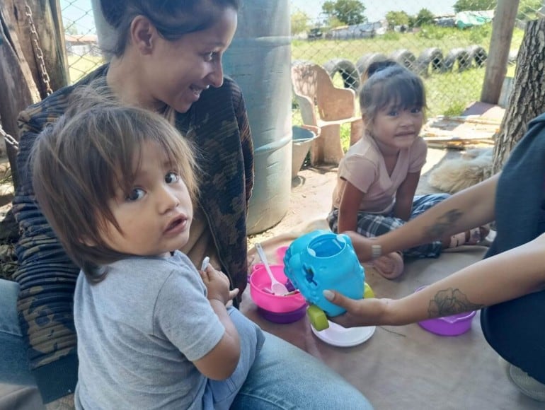 La importancia de jugar en familia para el desarrollo de niños y niñas