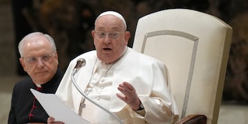 Piden cadena de oración por el Papa Francisco. (AP Foto/Alessandra Tarantino)