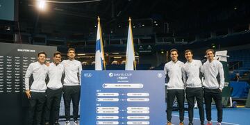 El equipo completo de Argentina en el sorteo de la serie de Copa Davis ante Finlandia (Tennis Finn)