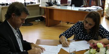 Gabriela Agosto - Esteban M\u002E Piaggio\nCrédito: Comunicación Institucional