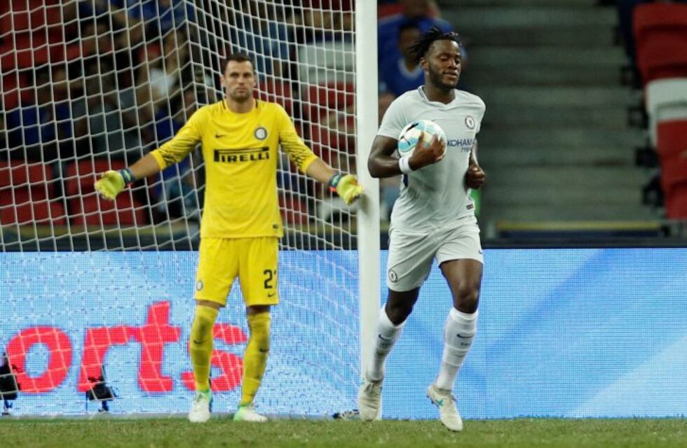 Espectacular gol en contra del Inter desde casi mitad de cancha