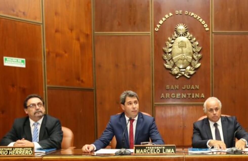 Uñac arrancó las sesiones con un claro mensaje político y tres anuncios clave