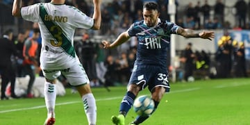 Racing-  Banfield (Clarín / Marcelo Carroll)