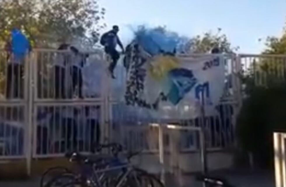 Mirá cómo fue el "festejo" de los alumnos detenidos en un colegio de San Rafael