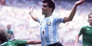 Personalidades destacadas del deporte despidieron los restos de "Tata" Brown