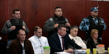 fuga escape de martin y cristian lanatta y victor schillaci condenados a prision perpetua por el triple crimen de general rodriguez \r\n SANTA FE, 11/01/2016, CRISTIAN LANATTA Y VICTO SCHILLACI AL MOMENTO DE SU DETENCION\u002E FOTO:DYN\u002E helvecia santa fe cristian lanatta victor schilacci fuga de los tres implicados en el triple asesinato empresarios farmaceuticos captura de los dos profugos que faltaban profugos en el momento de la detencion