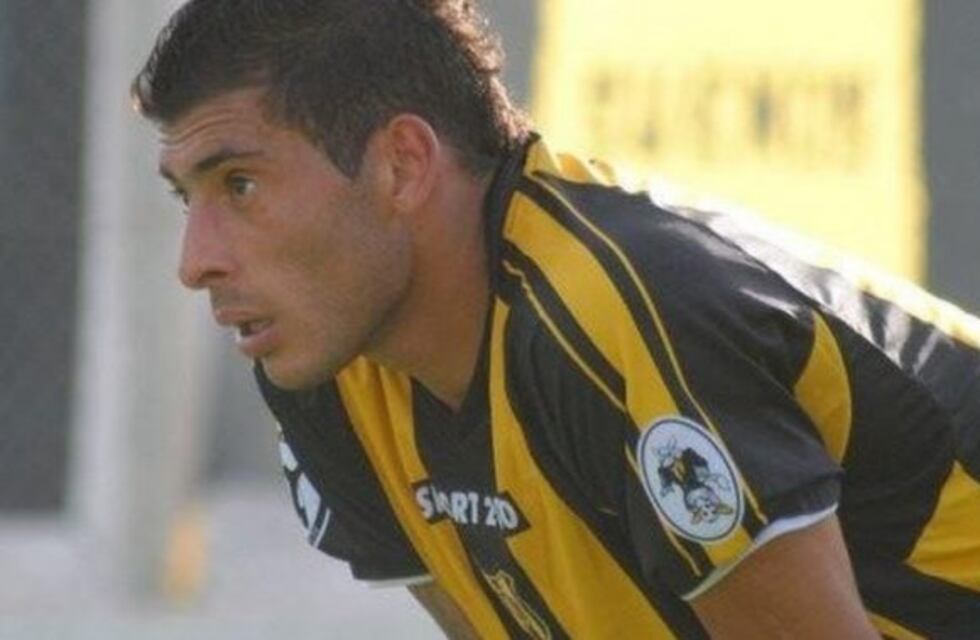 Rosario y Sporting expresaron sus condolencias por el fallecimiento del futbolista Claudio Apud