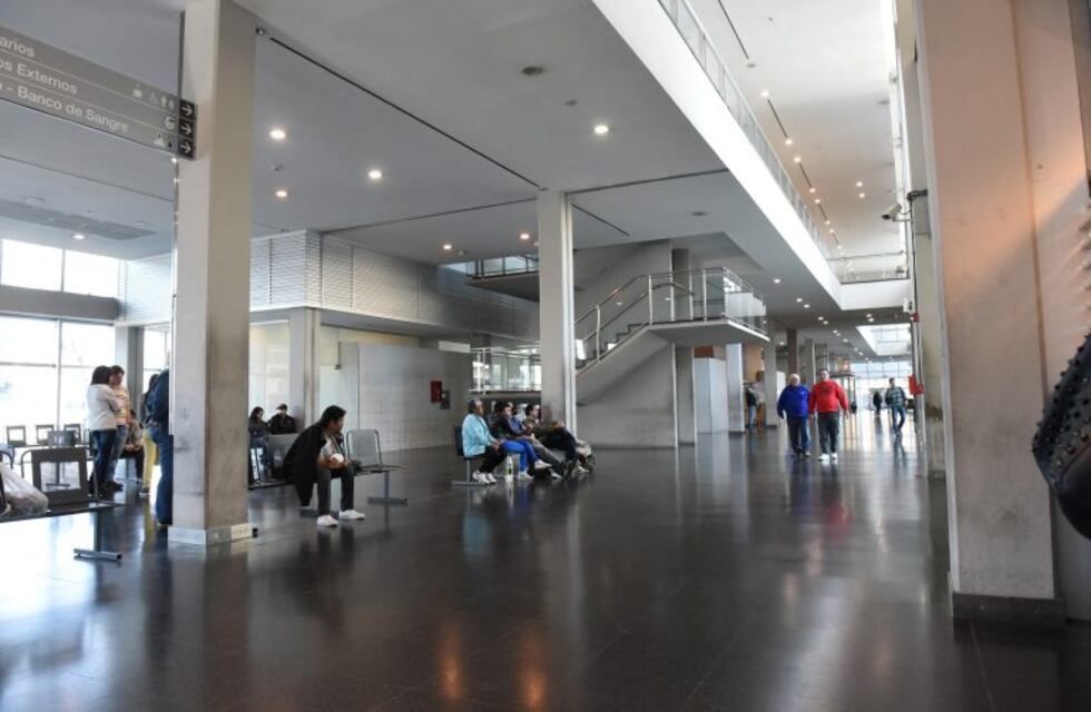 Un joven se disparó en la cabeza por accidente cuando manipulaba un arma