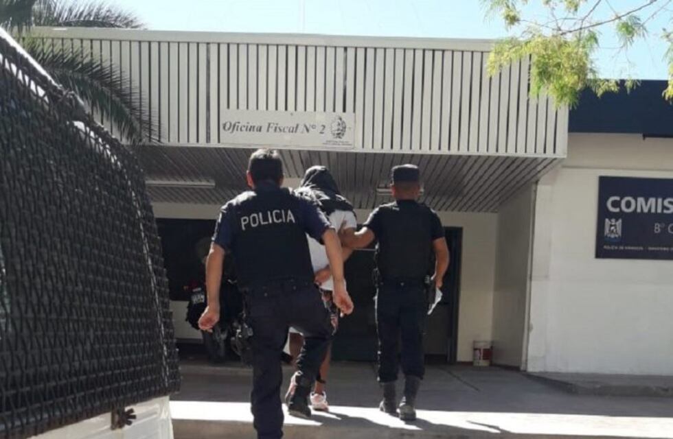 Tenía antecedentes penales y lo detuvieron con drogas en Guaymallén
