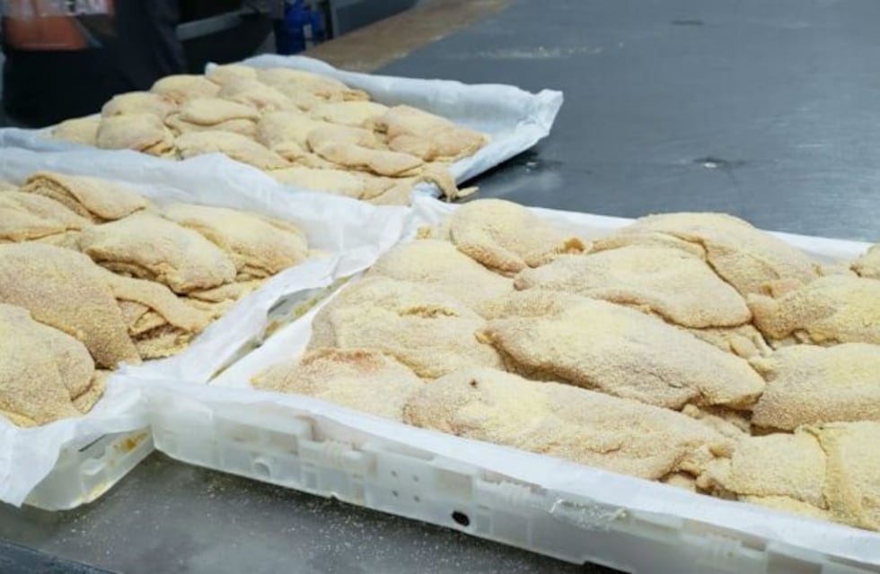 Únicos en Córdoba: elaboran más de mil kilos de milanesas por día