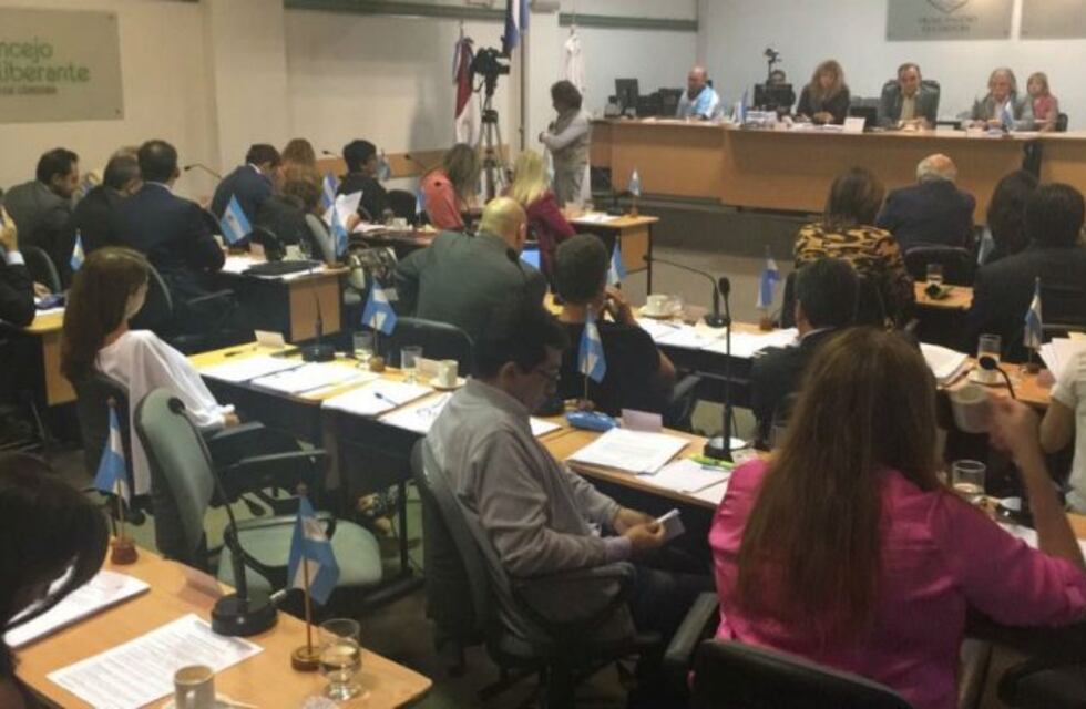 Se aprobaron los pliegos de la basura en el Concejo