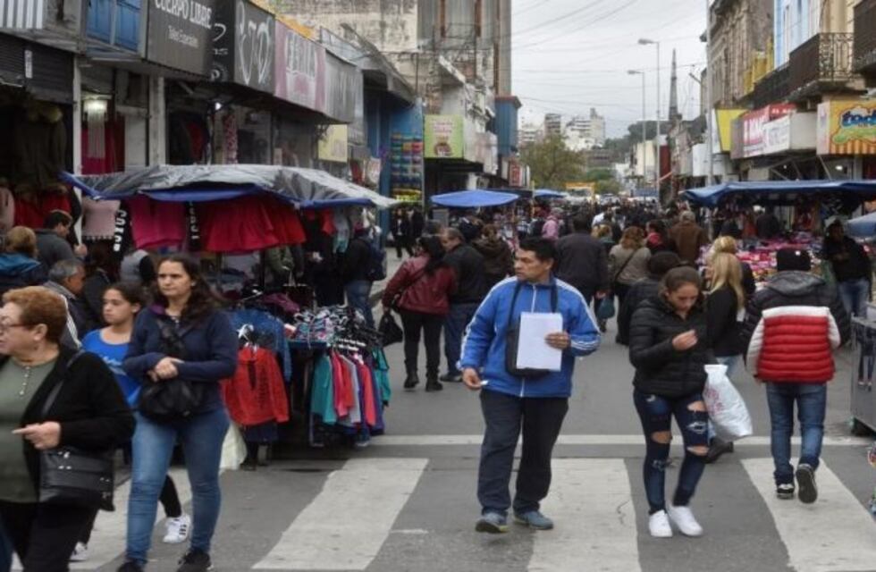 Por "rentabilidad", negocios del centro abrirán los sábados a la tarde