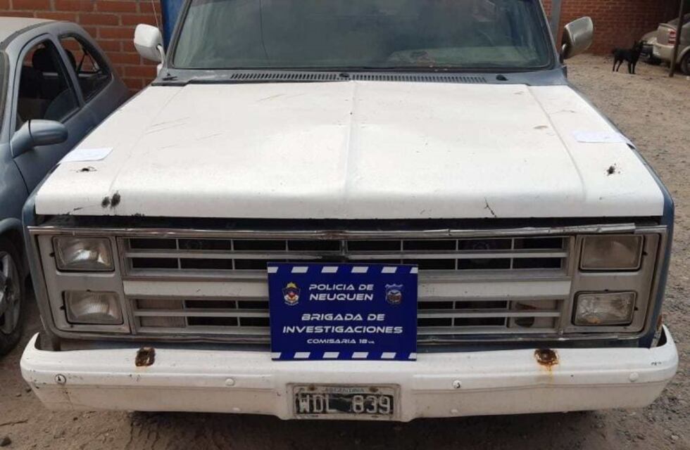 Hallaron dos vehículos robados en Viedma