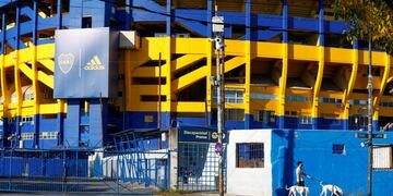 Boca Juniors quiere renovar el vínculo con la escuela que donó en 1968