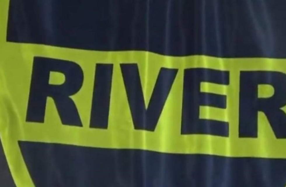 Dos en uno: en Bell Ville, el club River usa los colores de Boca