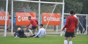 Belgrano e Instituto juegan un amistoso en Villa Esquiú antes del inicio del torneo de la B Nacional\u002E