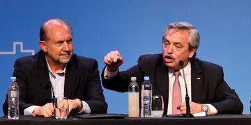 El candidato a presidente del Frente de Todos, Alberto Fernández, apuntó contra Mauricio Macri por la inflación\u002E (Clarín/ Juan José García)