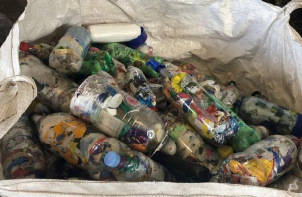 La iniciativa "Llena una botella de amor" llega a Mendoza