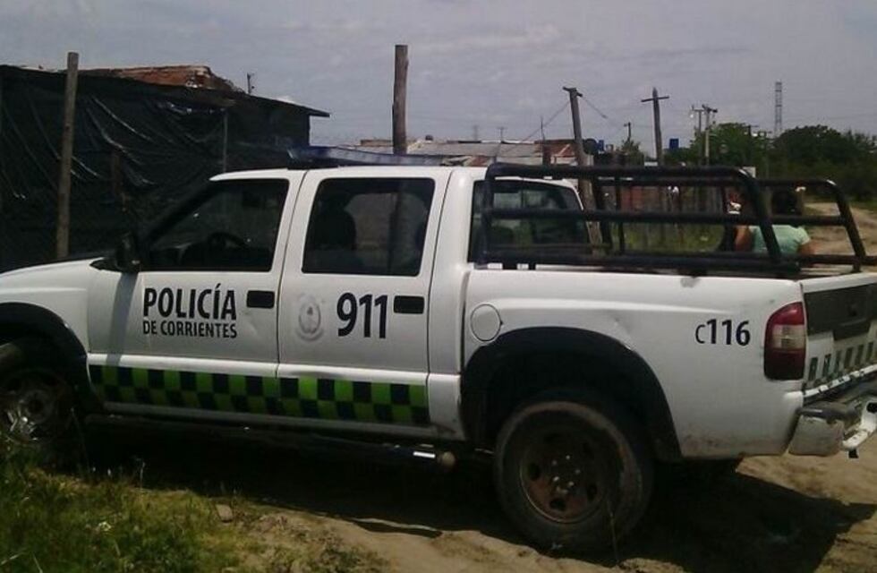 Una mujer policía de Corrientes fue brutalmente atacada por una patota