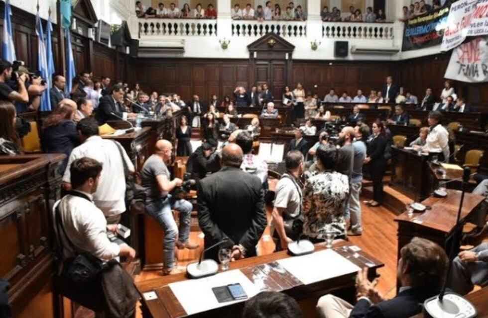 ¡Increíble! Hay diez bloques en la Legislatura de Mendoza