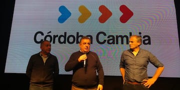 Mario Negri, Luis Juez y Héctor Baldassi, con los saldos de una abultada derrota\u002E