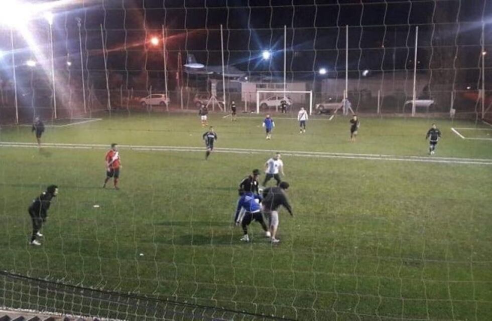 Punta Alta: propietarios de canchas de fútbol dicen que vuelven a abrir el 12 de octubre