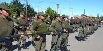 Efectivos de Gendarmería Nacional custodiarán el interior de las escuelas donde ser vota\u002E (WEB)