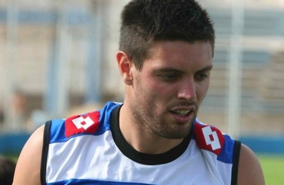 Godoy Cruz no podrá contar con Galeano quien sufre una lesión en la rodilla