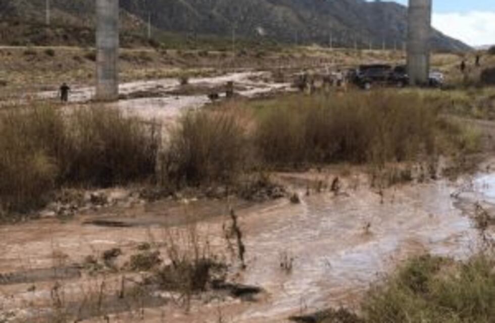 Advierten que el agua puede salir turbia por los aludes en Alta Montaña