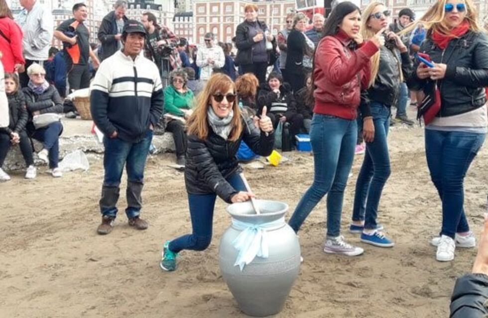 Punta Alta: mateada por la "vuelta del tren"